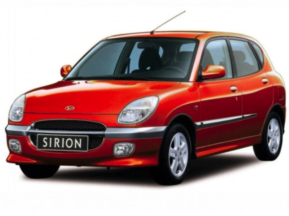 Daihatsu SIrion 1 M100 hatchback 1998–2004